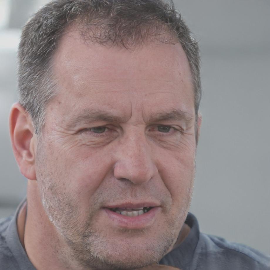 Portrait of Rajesh Kumar, Senior Blockchain Developer